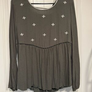 Entro Gray and White Blouse with Elegant Design